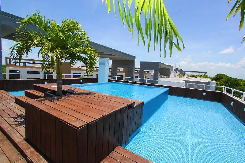 **** Szálloda Nick Price Residences Playa del Carmen Mexikó